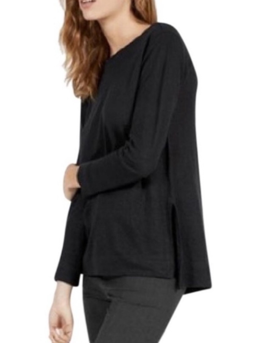 Lightweight Everlane linen pullover.